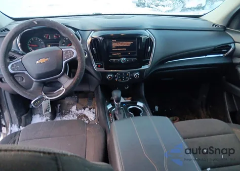 2021 Chevrolet Traverse Ls z USA, uszkodzony, nr VIN 1GNEVFKW7MJ267915